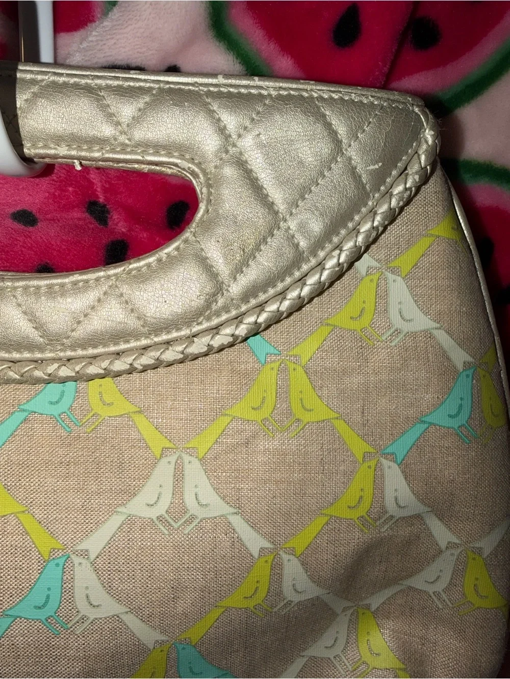 🩵 Vera Bradley Bird-Print Quilted Handle Clutch